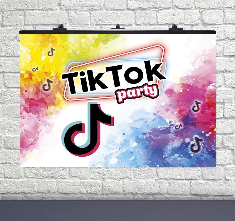 Плакат на день народження TikTok party англ. (75х120 см)