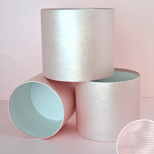 Капелюшна коробка фактура льон, рожевий (Середня D18)